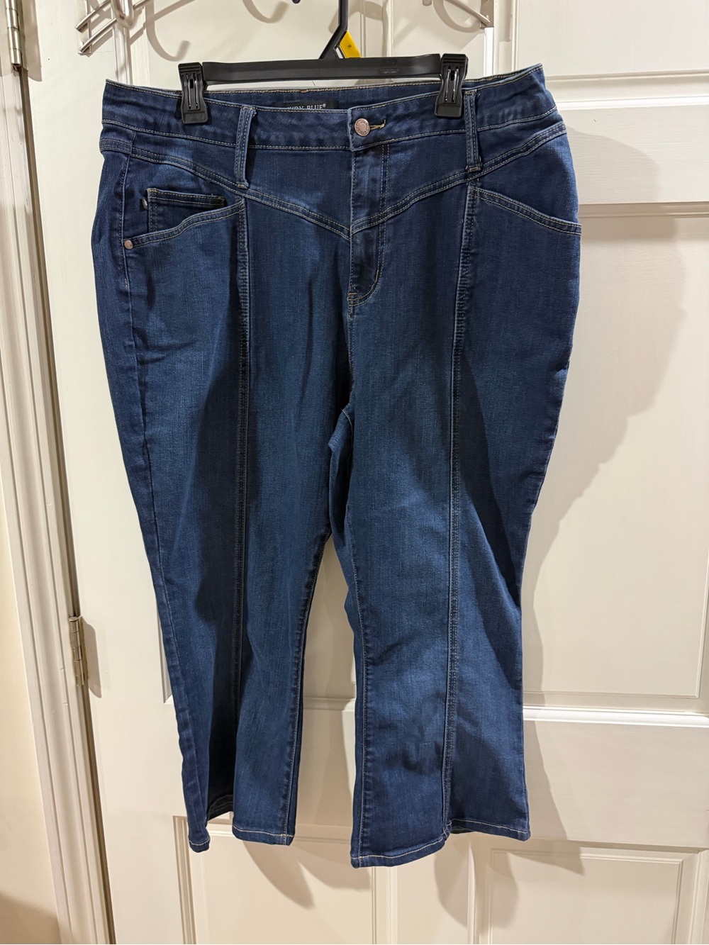 Judy Blue Dark Blue Ankle Crop Straight Jeans